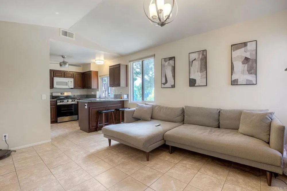 26030 Fox Run Ct Murrieta, CA 92563