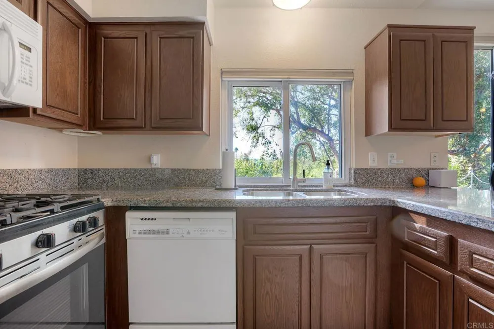 26030 Fox Run Ct Murrieta, CA 92563