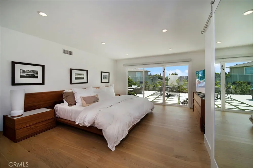927 Bellis Street Newport Beach, CA 92660