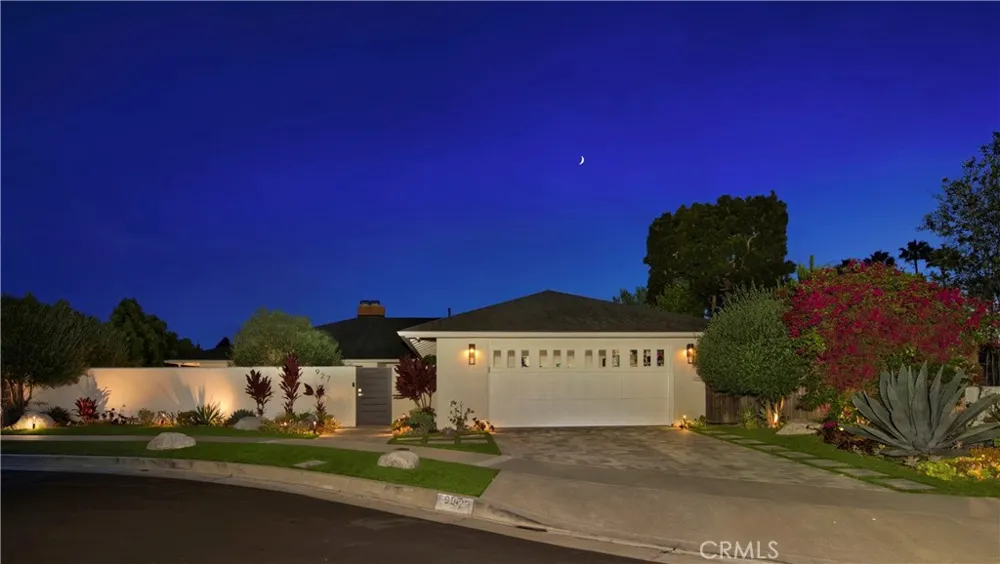 927 Bellis Street Newport Beach, CA 92660