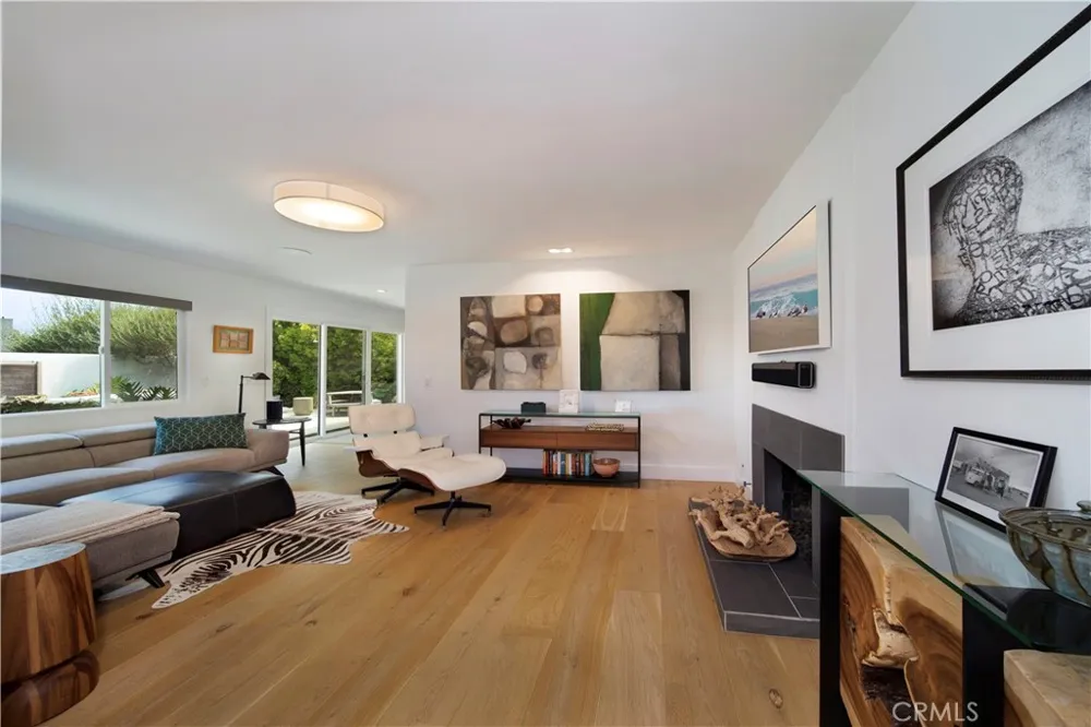 927 Bellis Street Newport Beach, CA 92660