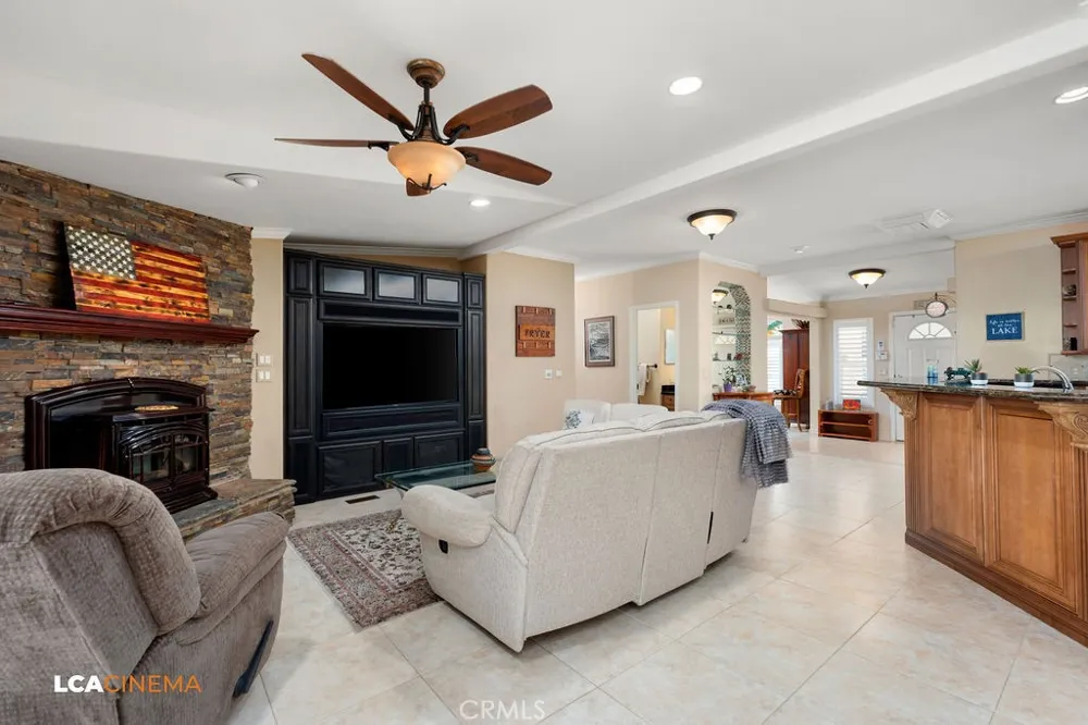 2 Deodar Wofford Heights, CA 93285
