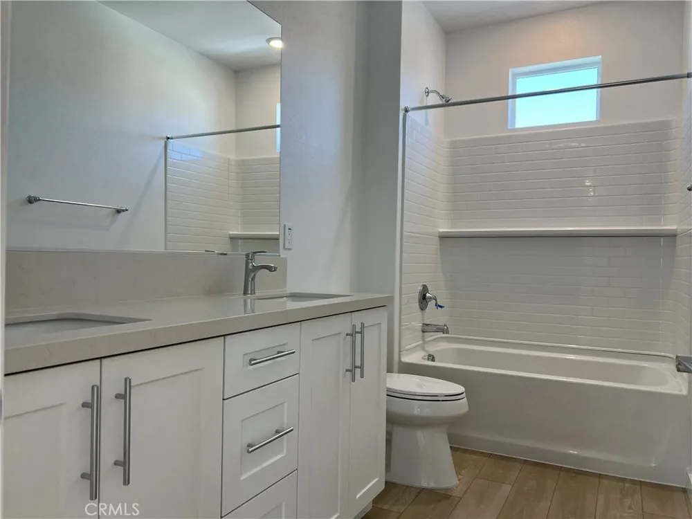 4801 Arroyo Run Moorpark, CA 93021