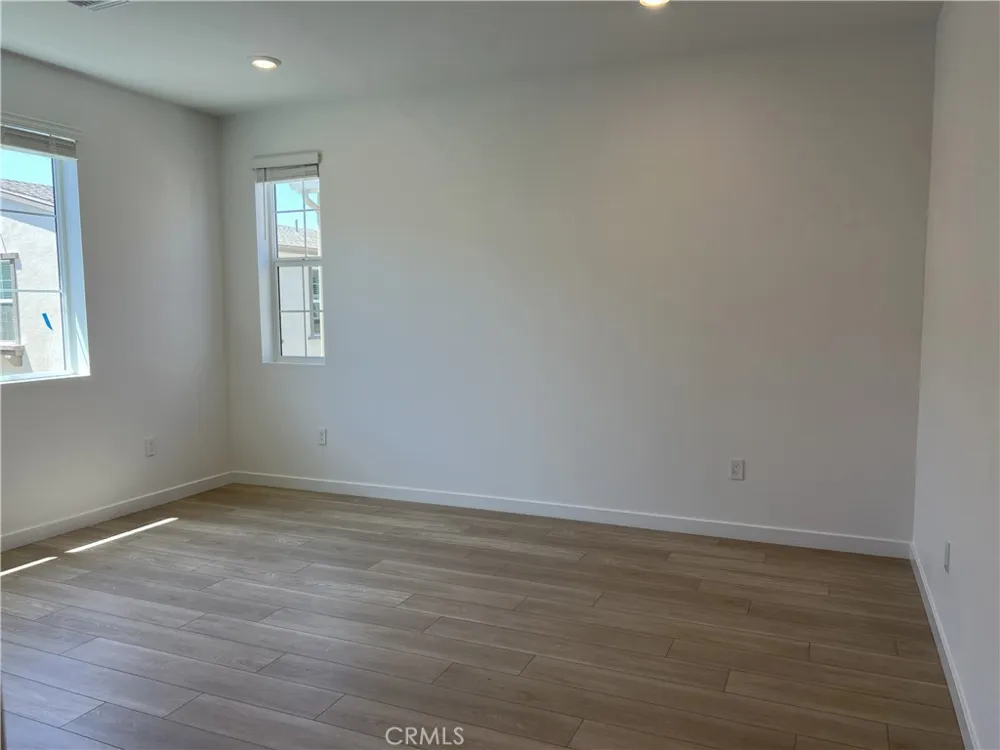 4801 Arroyo Run Moorpark, CA 93021