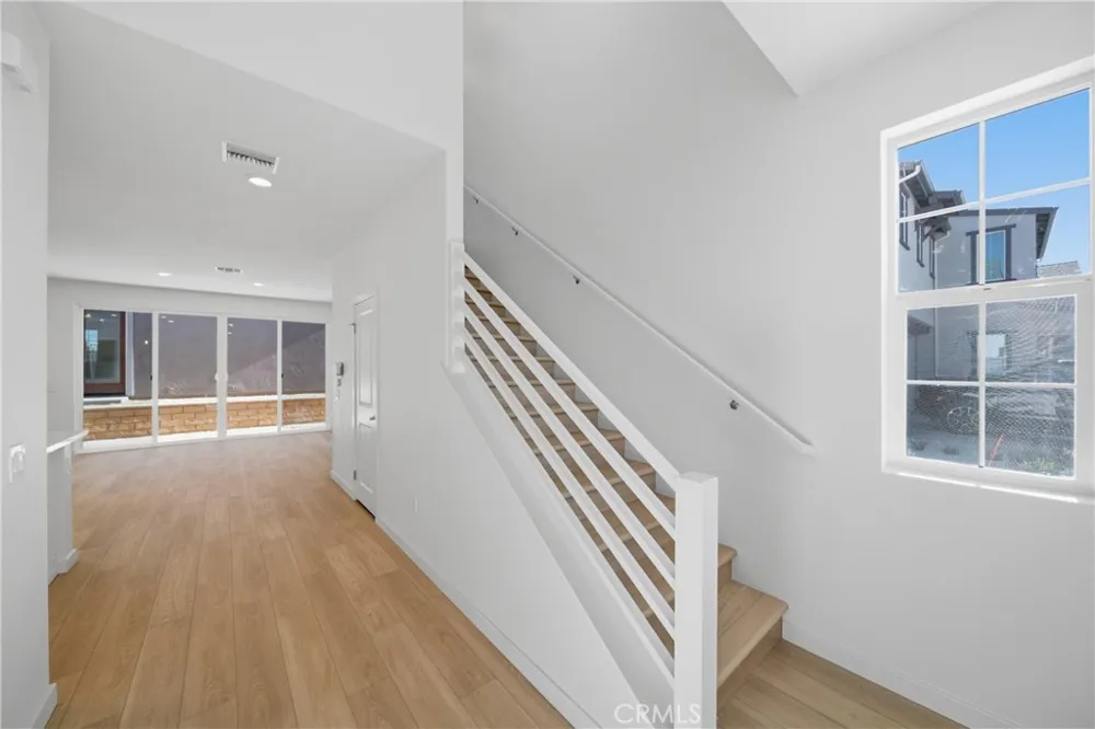 4801 Arroyo Run Moorpark, CA 93021