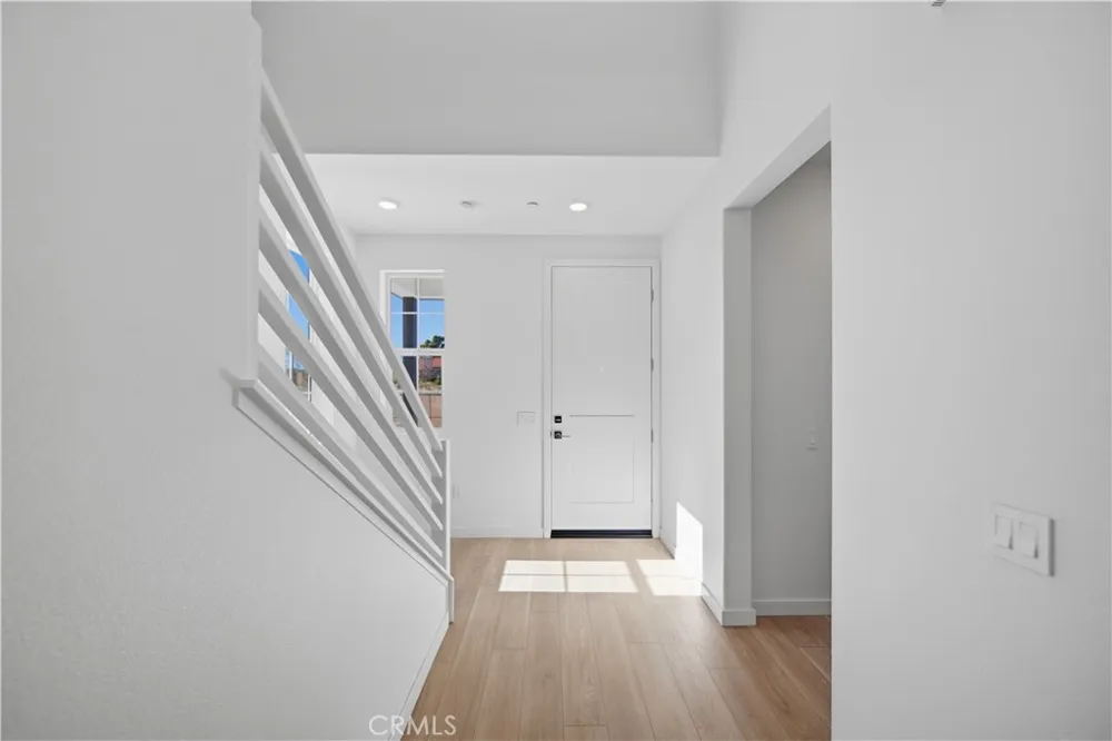 4801 Arroyo Run Moorpark, CA 93021