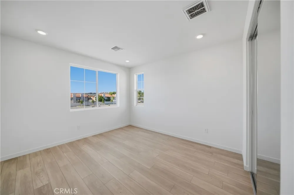 4801 Arroyo Run Moorpark, CA 93021