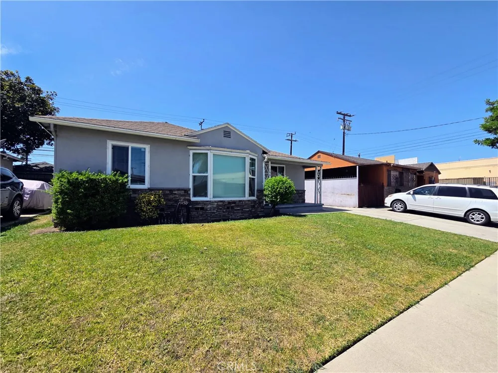 705 Hillford Avenue Compton, CA 90220