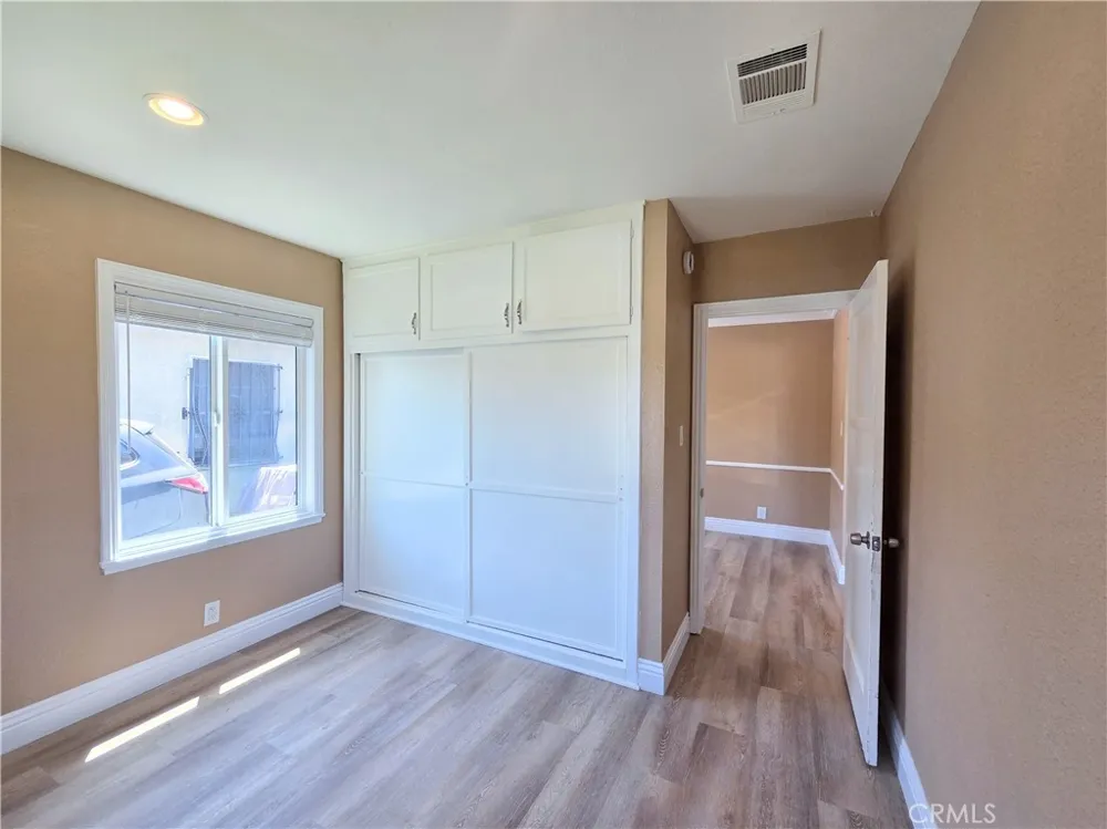 705 Hillford Avenue Compton, CA 90220