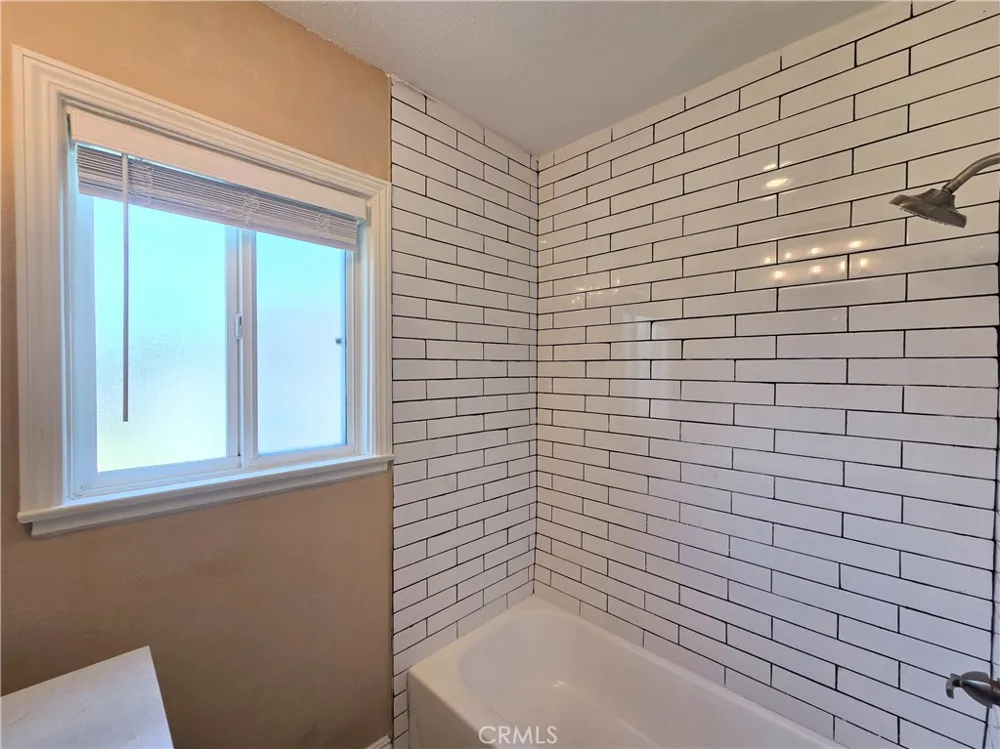 705 Hillford Avenue Compton, CA 90220