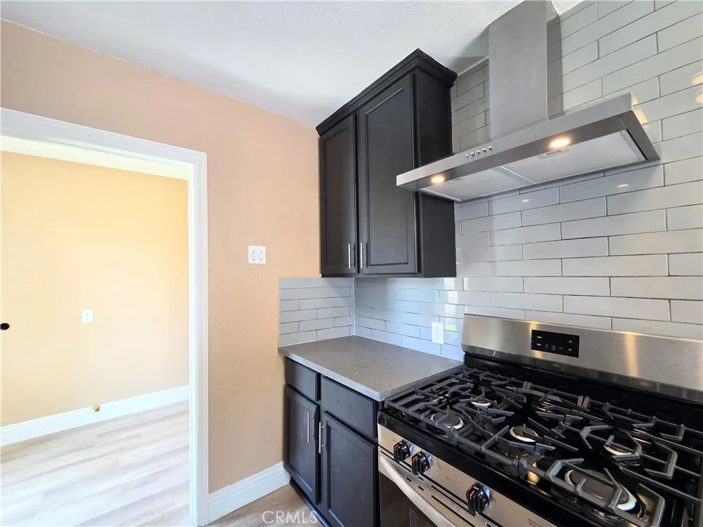 705 Hillford Avenue Compton, CA 90220