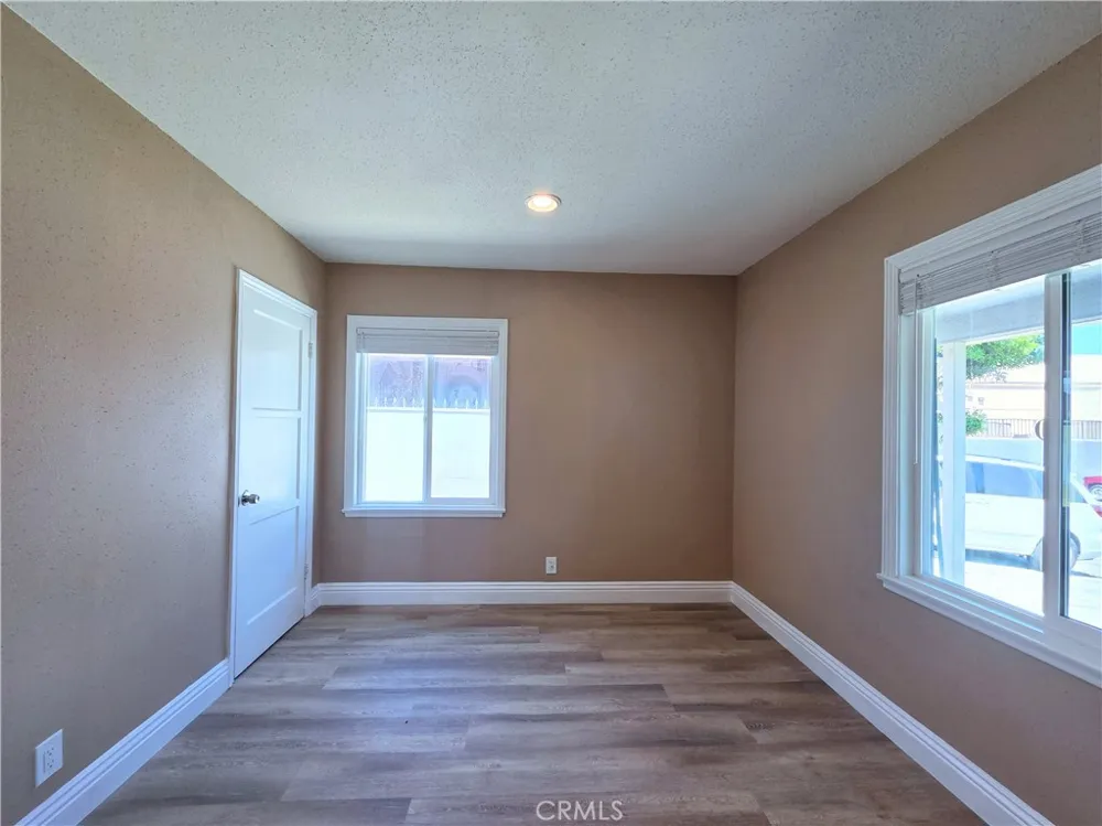 705 Hillford Avenue Compton, CA 90220