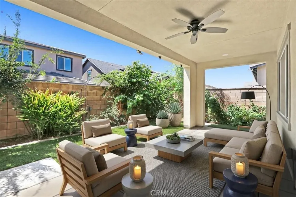 2670 E Embry Ln Ontario, CA 91762