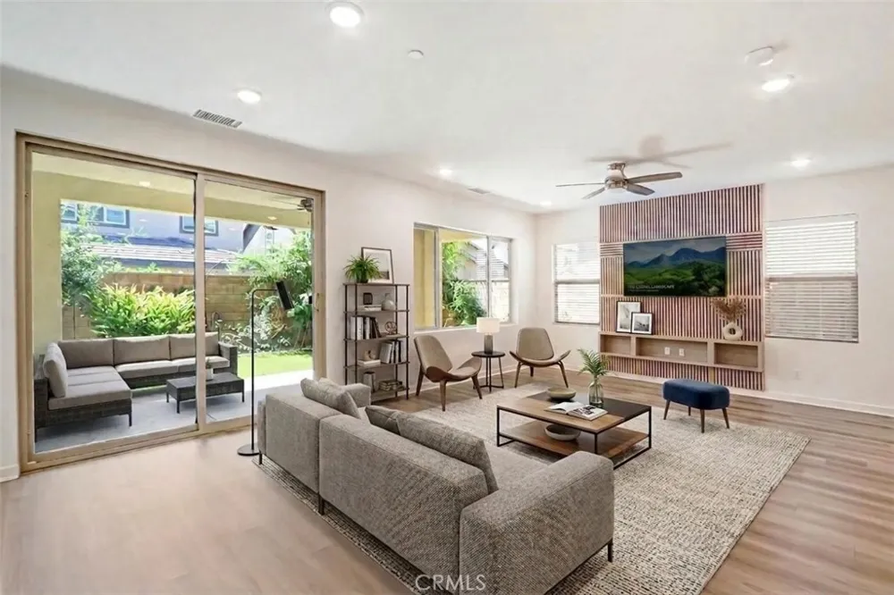 2670 E Embry Ln Ontario, CA 91762