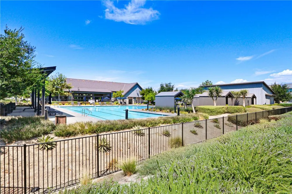 2670 E Embry Ln Ontario, CA 91762