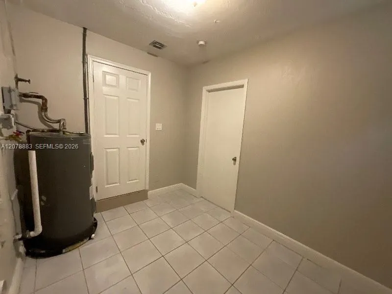 2100 NW 74th Ave Sunrise, FL 33313