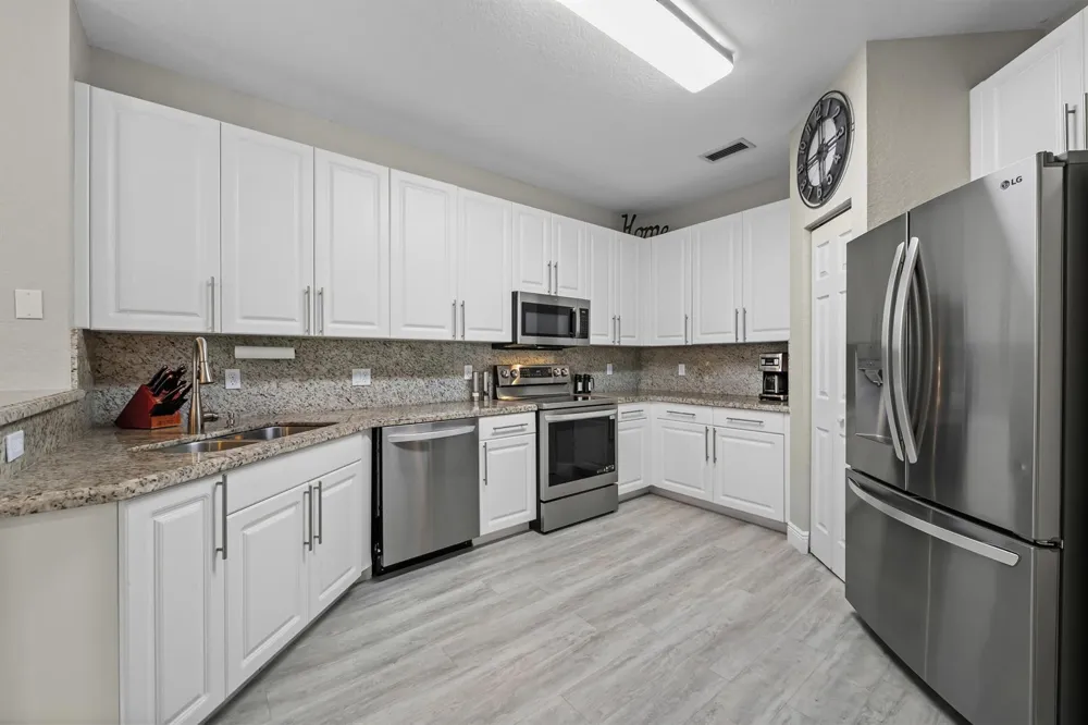 11945 NW 57th Manor Coral Springs, FL 33076