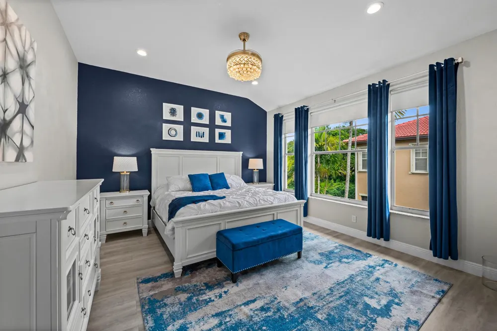 11945 NW 57th Manor Coral Springs, FL 33076