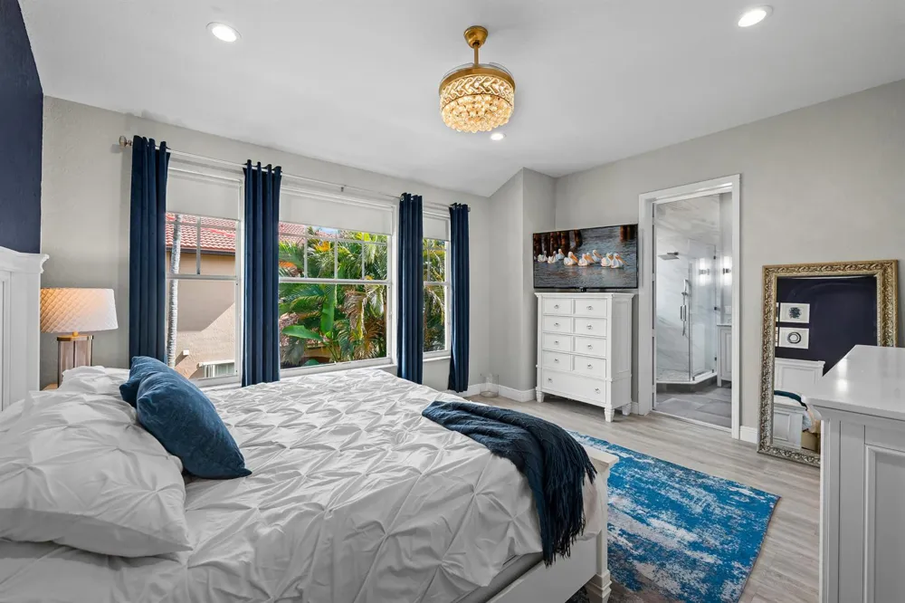 11945 NW 57th Manor Coral Springs, FL 33076
