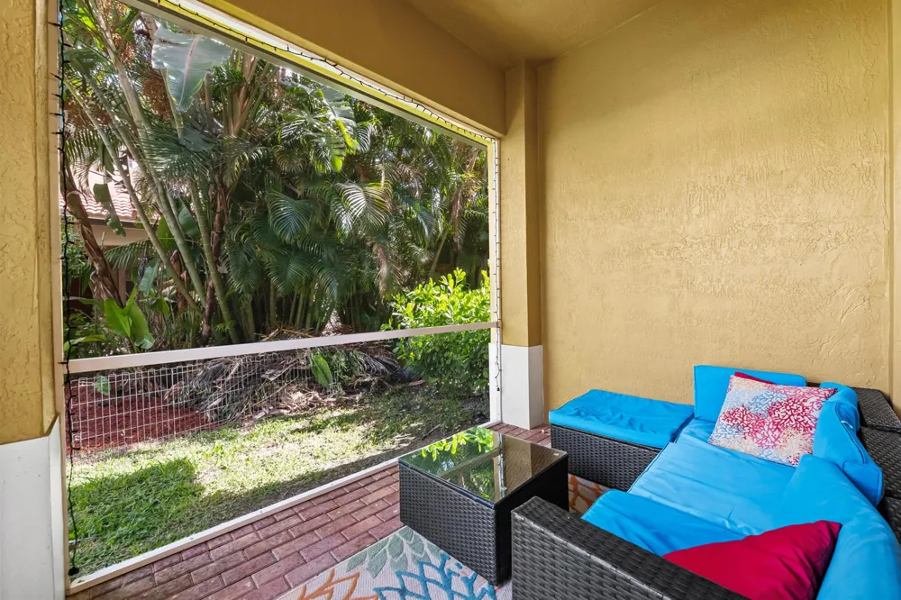 11945 NW 57th Manor Coral Springs, FL 33076