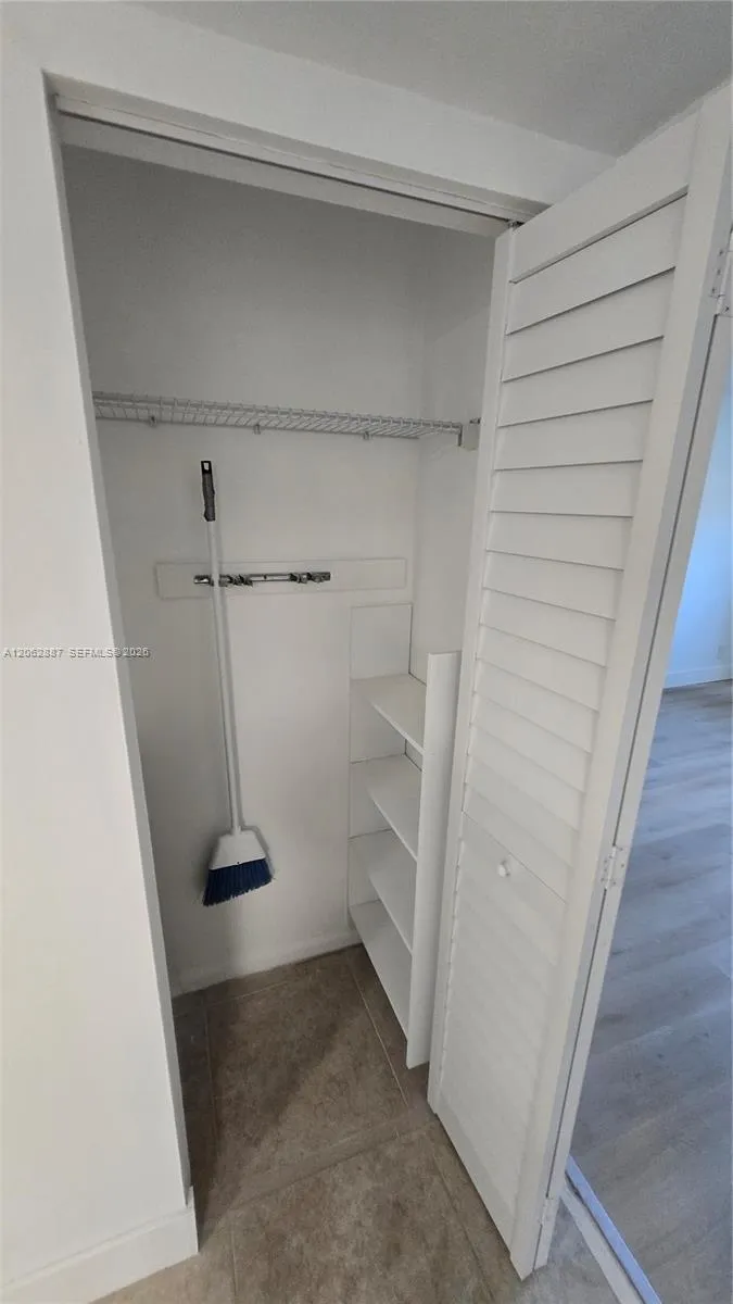 255 S Cypress Rd #307 Pompano Beach, FL 33060