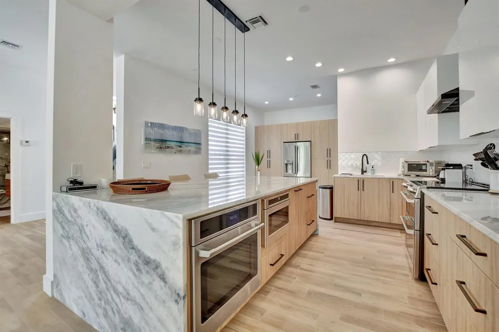 7477 CAMPO FLORIDO Boca Raton, FL 33433