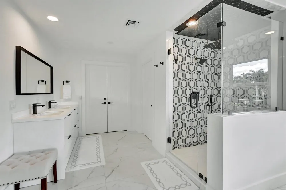 7477 CAMPO FLORIDO Boca Raton, FL 33433