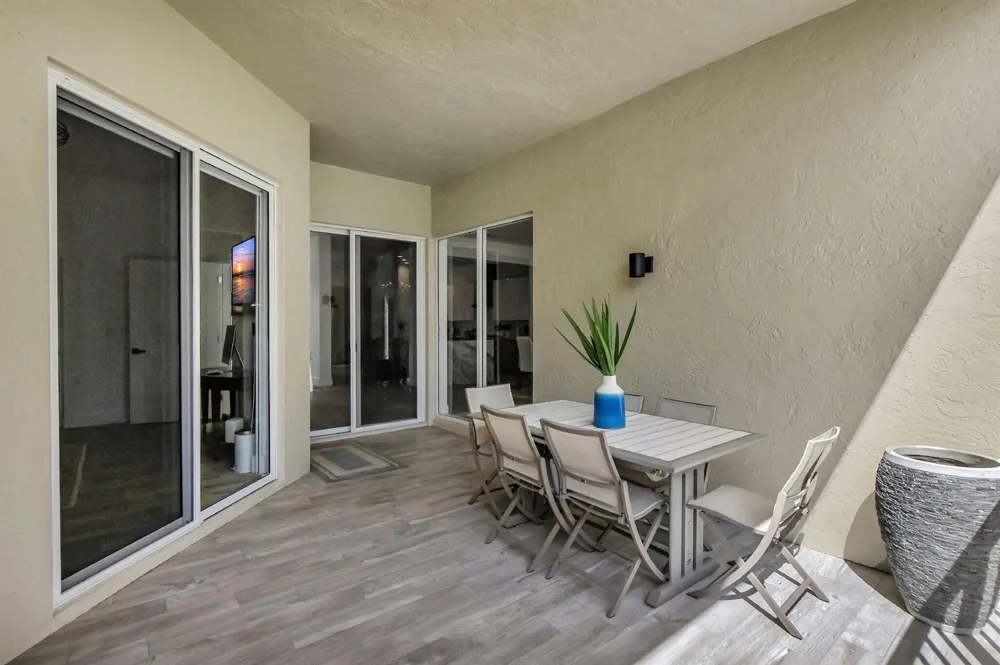 7477 CAMPO FLORIDO Boca Raton, FL 33433