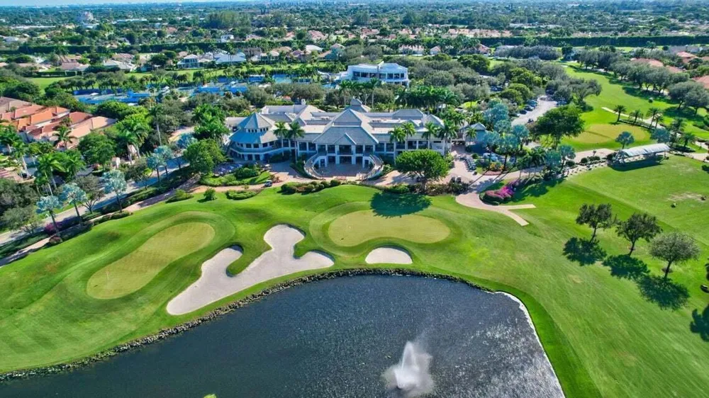 7477 CAMPO FLORIDO Boca Raton, FL 33433