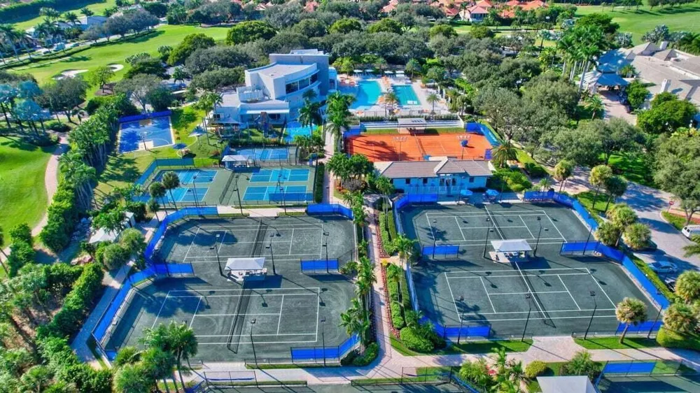 7477 CAMPO FLORIDO Boca Raton, FL 33433