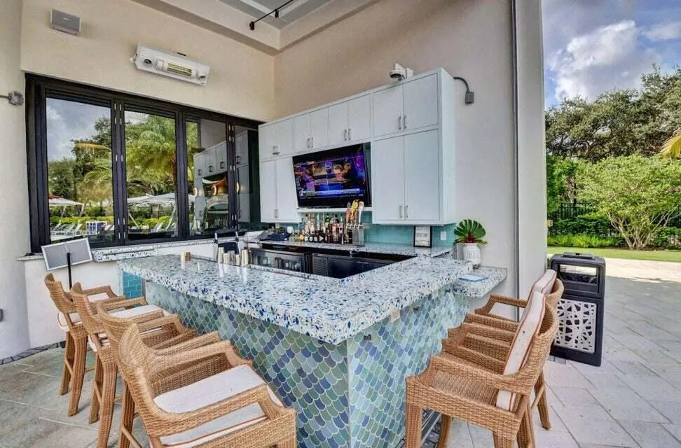 7477 CAMPO FLORIDO Boca Raton, FL 33433