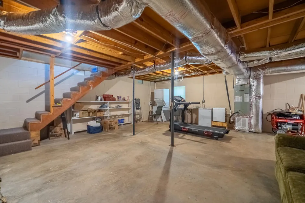 Allman Dr Franklin, NC 28734