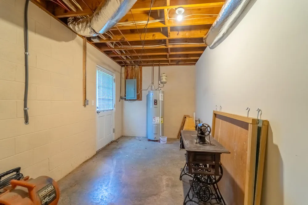 Allman Dr Franklin, NC 28734