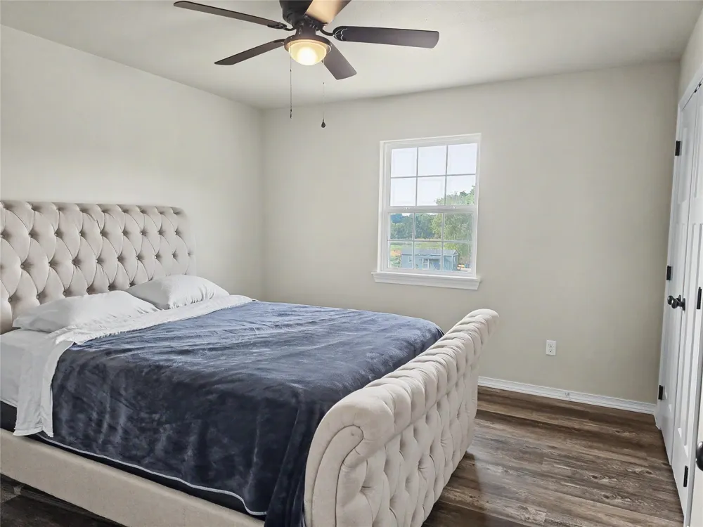 16068 W Jones Road Tahlequah, OK 74464