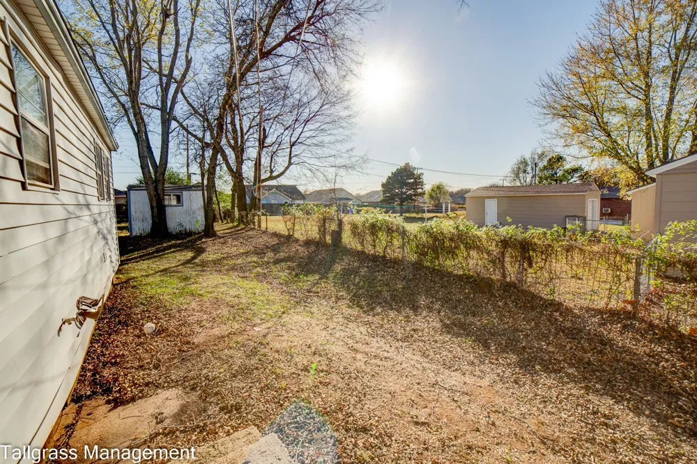 200 W 44th Street Sand Springs, OK 74063