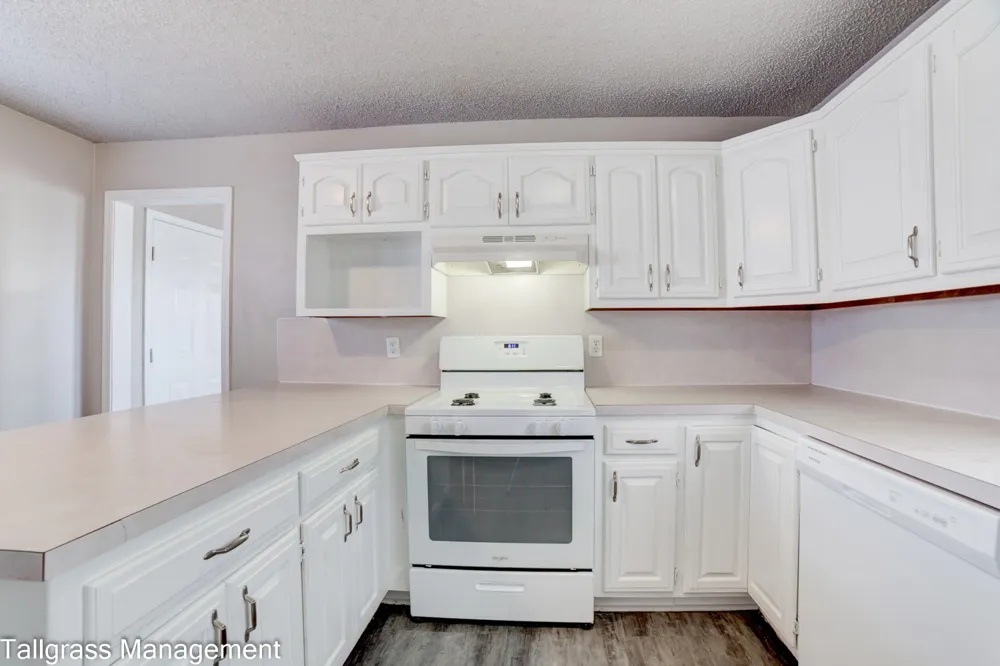 200 W 44th Street Sand Springs, OK 74063