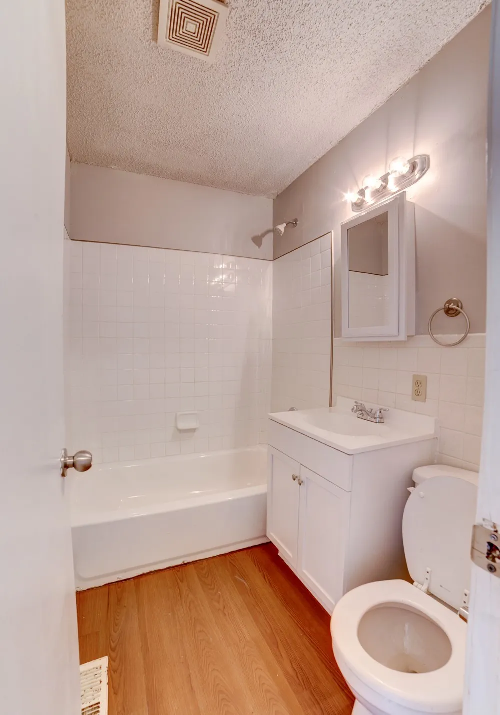 200 W 44th Street Sand Springs, OK 74063