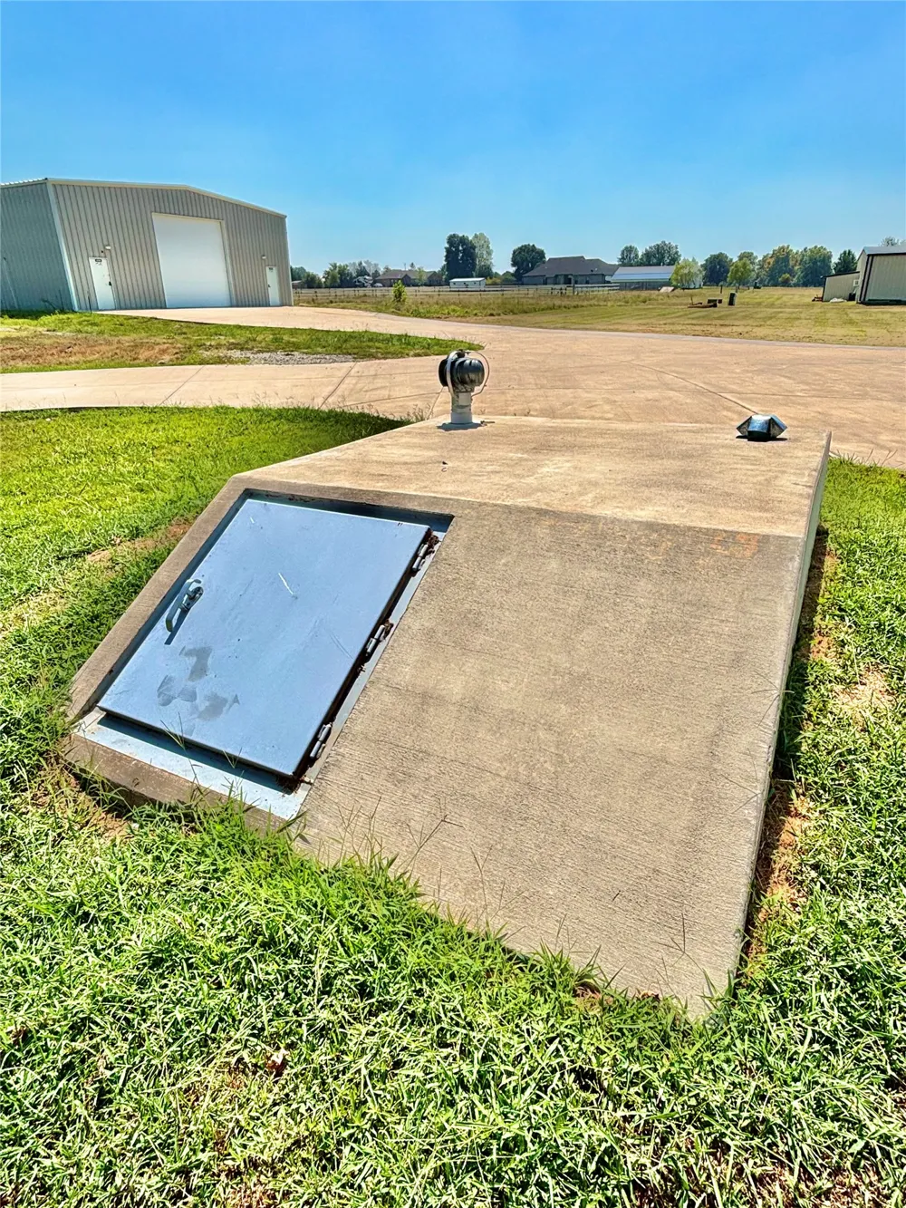 143 BK 700 ROAD Stigler, OK 74462
