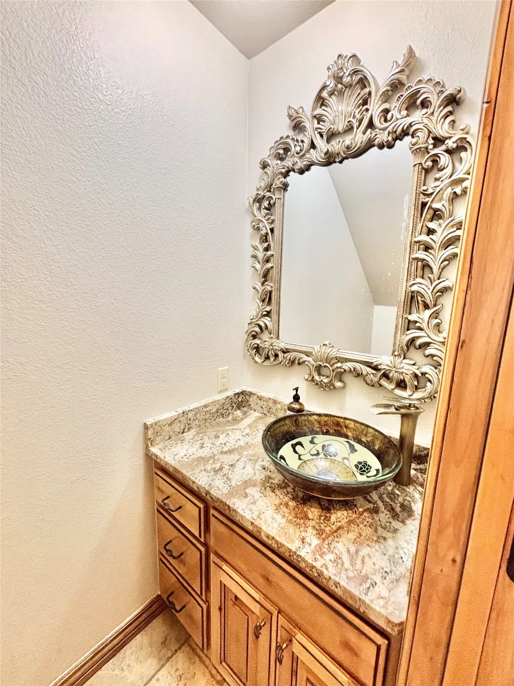 143 BK 700 ROAD Stigler, OK 74462