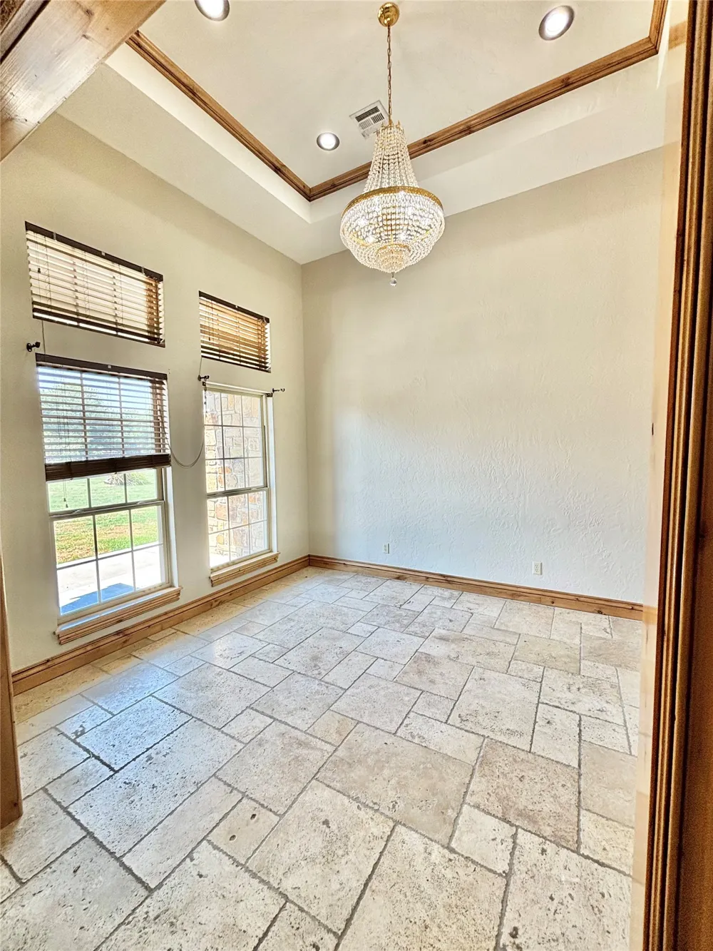 143 BK 700 ROAD Stigler, OK 74462