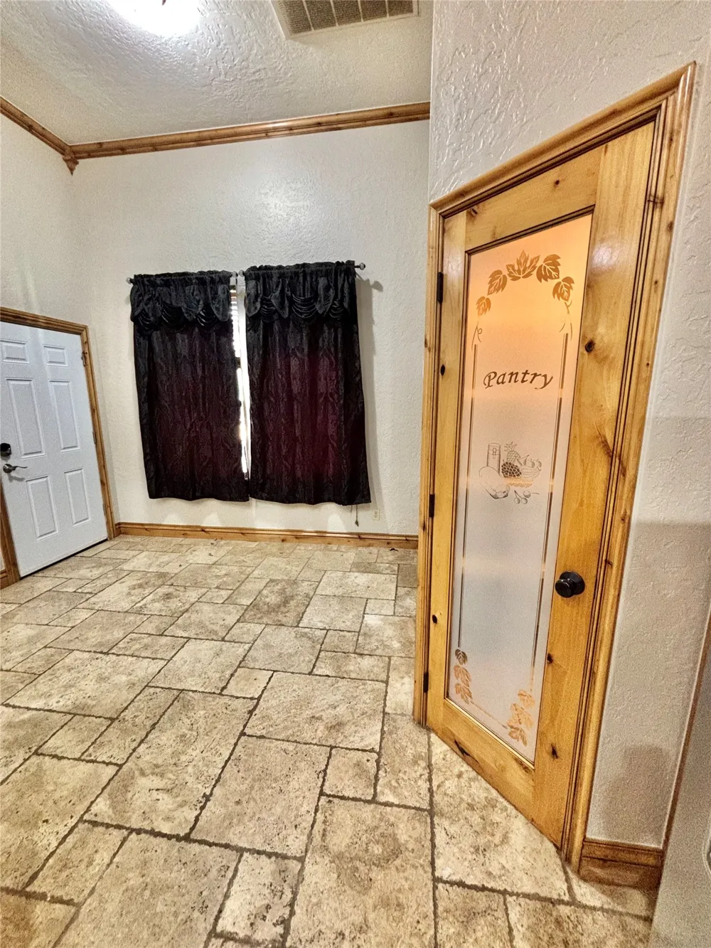 143 BK 700 ROAD Stigler, OK 74462