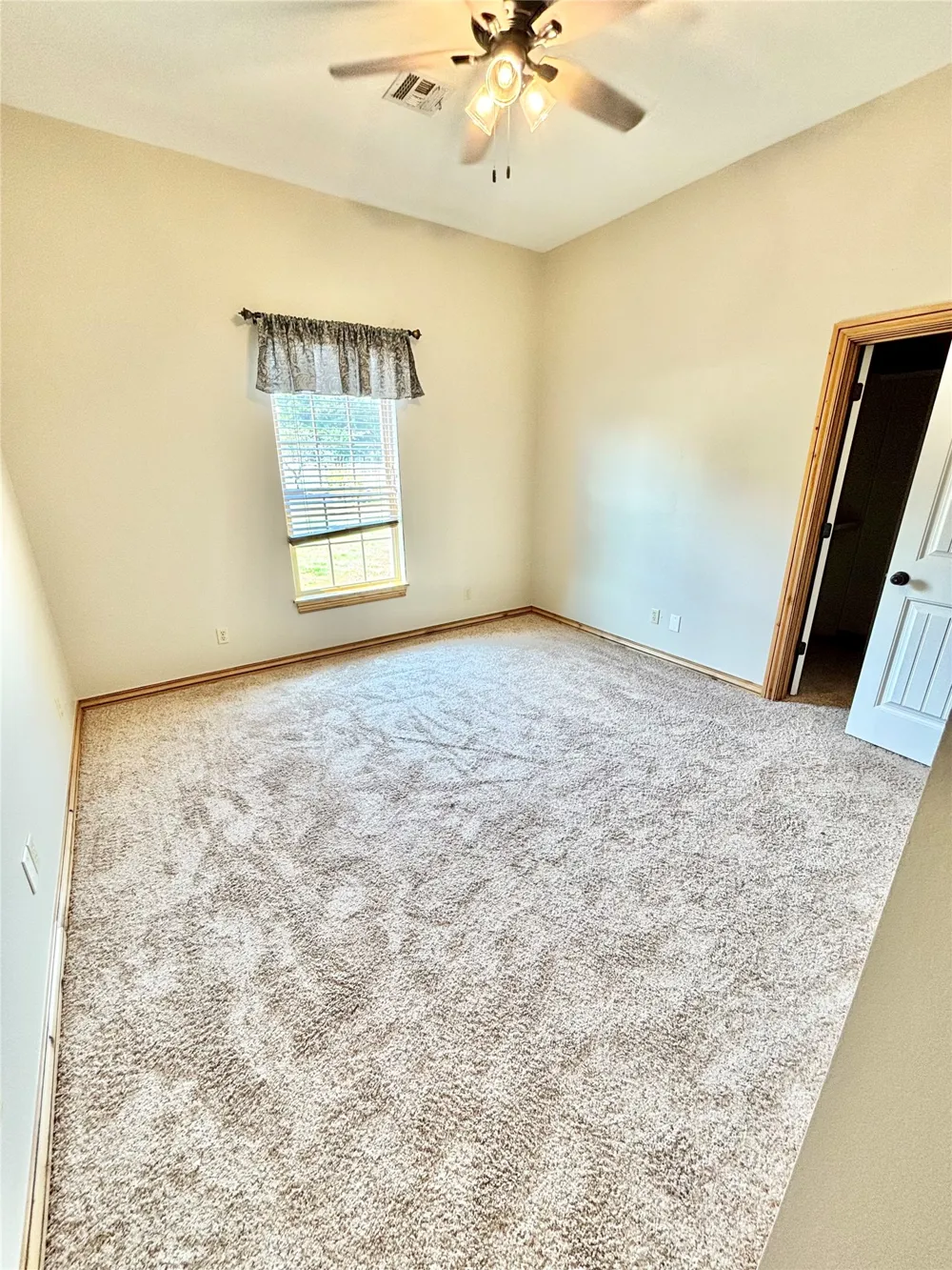 143 BK 700 ROAD Stigler, OK 74462
