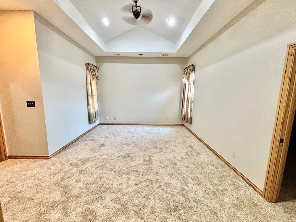 143 BK 700 ROAD Stigler, OK 74462