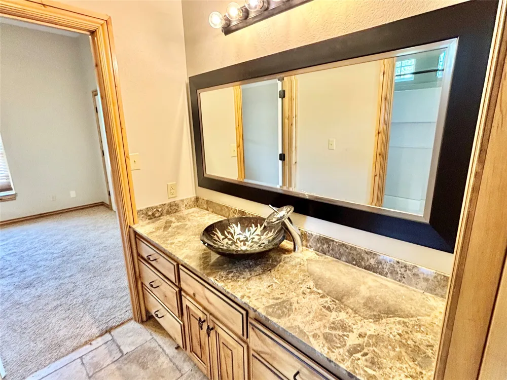 143 BK 700 ROAD Stigler, OK 74462