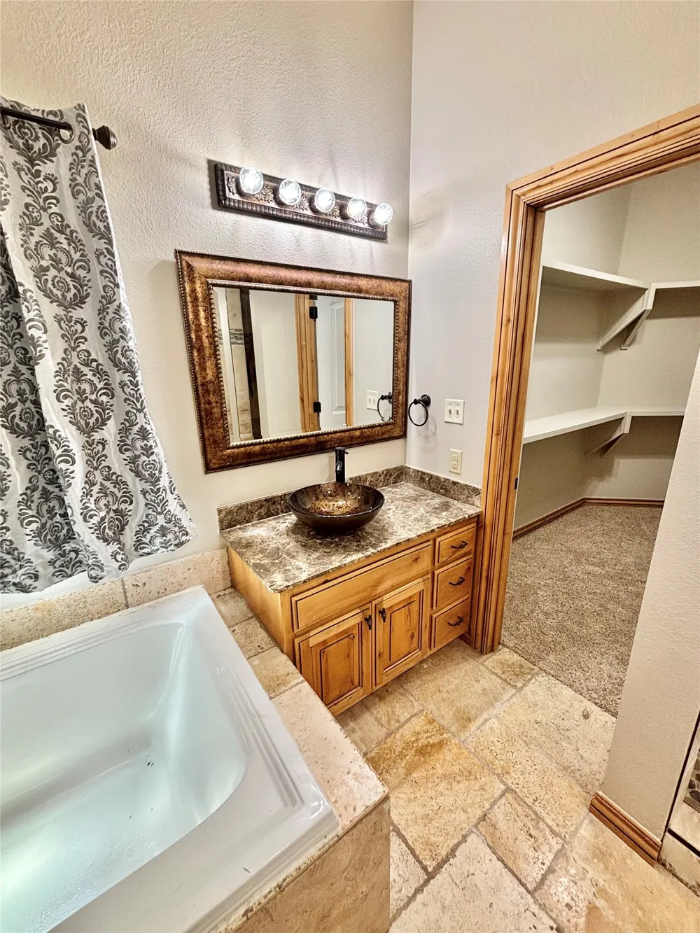143 BK 700 ROAD Stigler, OK 74462