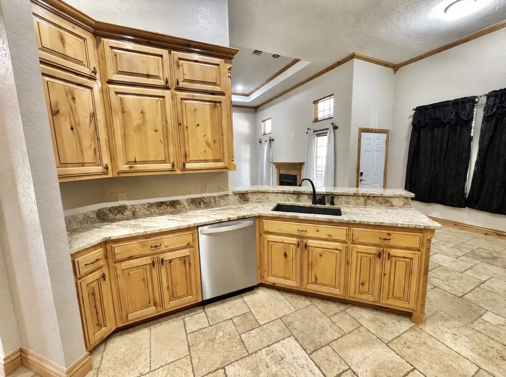 143 BK 700 ROAD Stigler, OK 74462