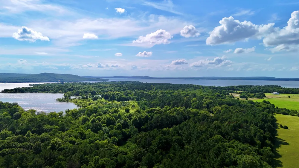 143 BK 700 ROAD Stigler, OK 74462