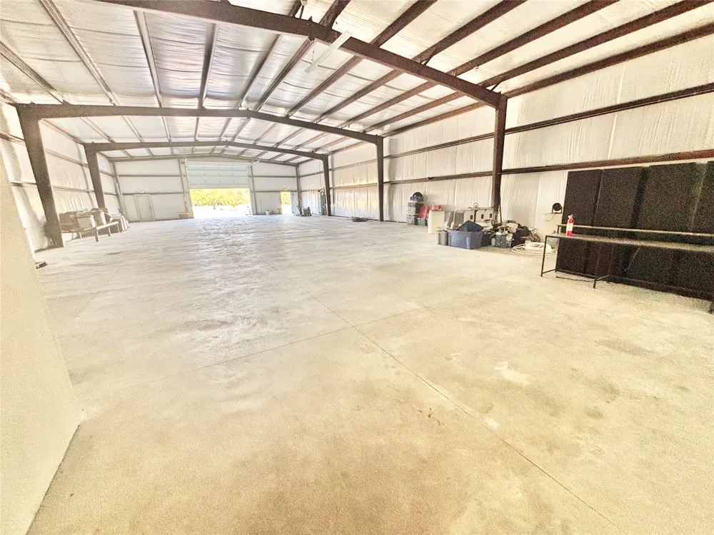 143 BK 700 ROAD Stigler, OK 74462
