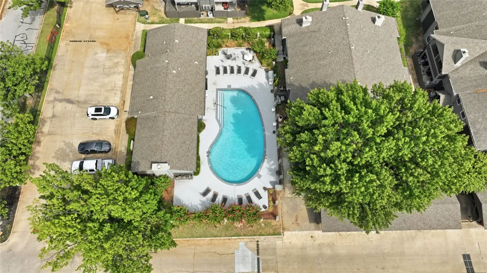 9015 S Delaware Avenue #303 Tulsa, OK 74137