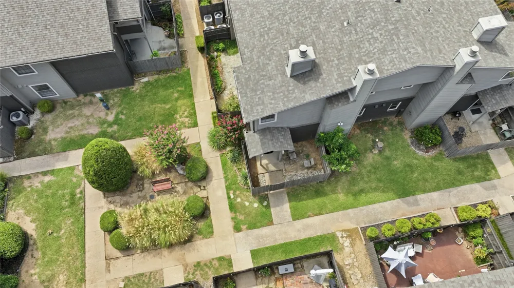 9015 S Delaware Avenue #303 Tulsa, OK 74137